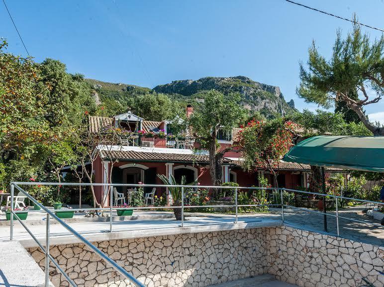 Pieros Studio Tsimis Paleokasztríca Szoba fotó
